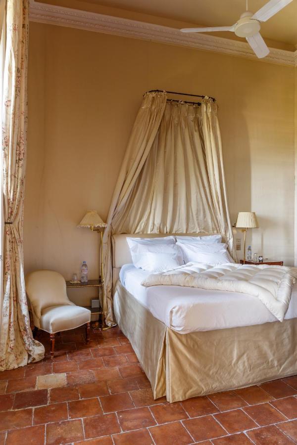 Hotel Particulier De Tingry - Pierres D'Histoire Menerbes Luaran gambar