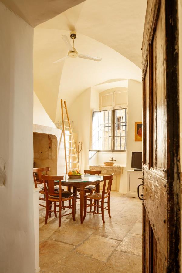 Hotel Particulier De Tingry - Pierres D'Histoire Menerbes Luaran gambar